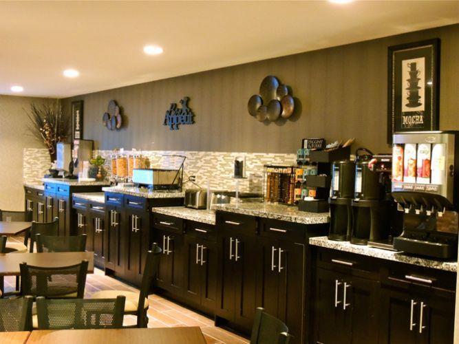 Western Star Inn & Suites Stoughton Екстер'єр фото