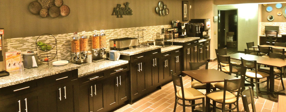 Western Star Inn & Suites Stoughton Екстер'єр фото